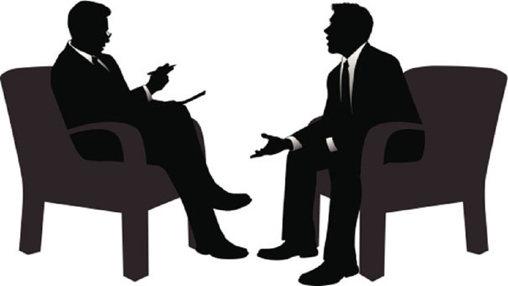 asking questions to interviewer