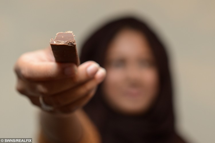 kit kat girl
