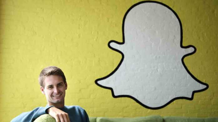 patriotism related to snapchat