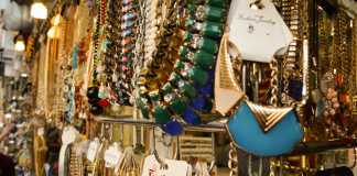 street shopping