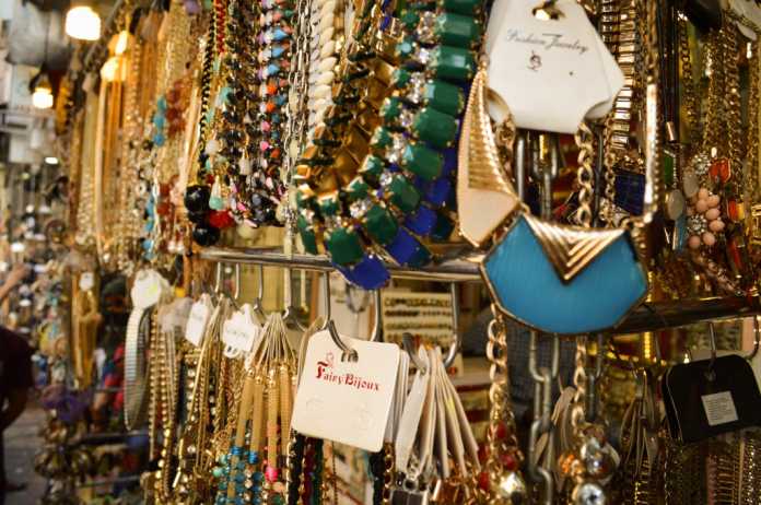 street shopping