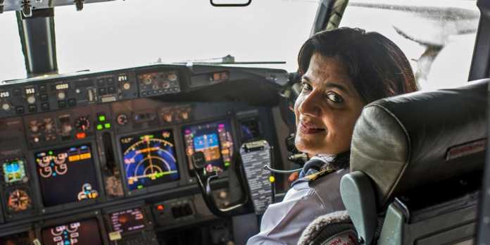 female pilot