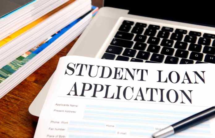 studentloans-min