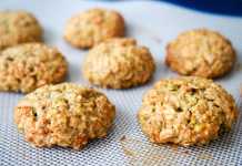 Pistachio Oatmeal cookies