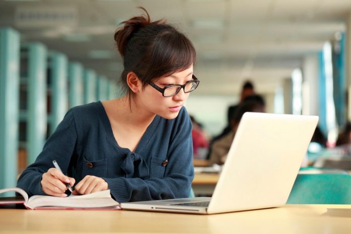 Screen Breaks for students 20-20-20 rule