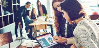 Fashion Data Analyst