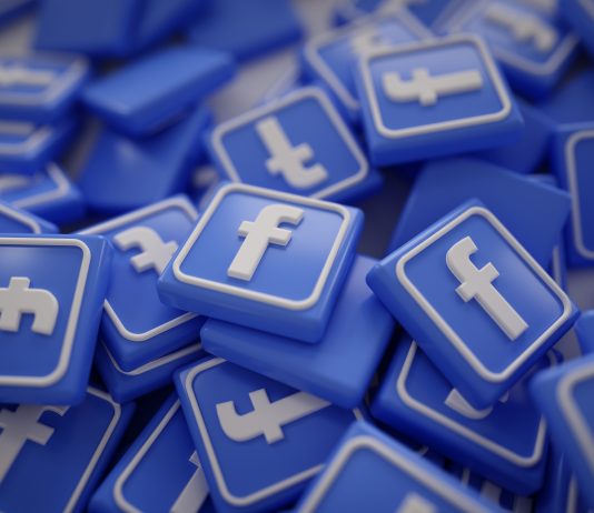 Facebook, gaming