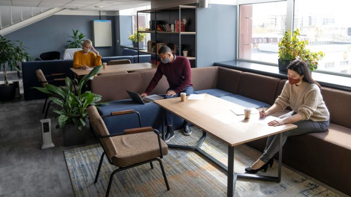 Hybrid Workplaces